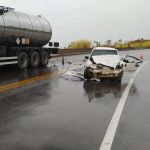 Motorista fica em estado grave após colisão frontal com caminhão na BR-262