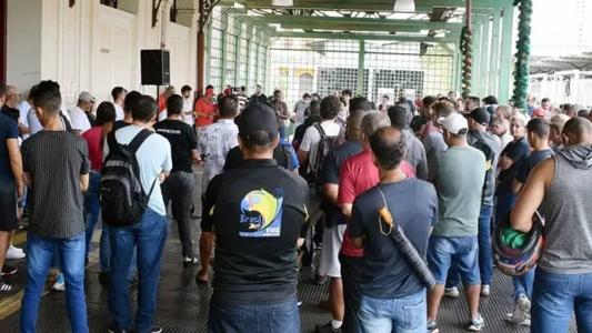 A greve continua até a próxima sexta-feira (3)