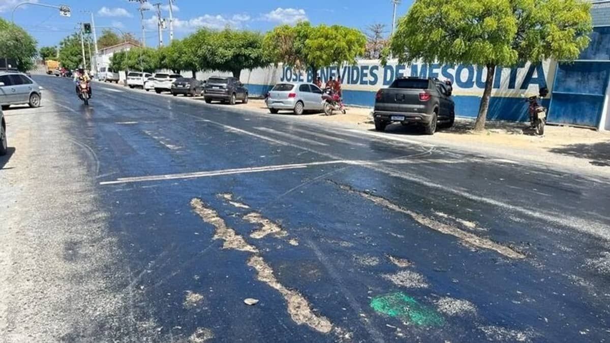 Onda de calor derrete asfalto no interior do Ceará