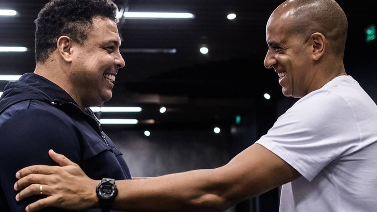 Pepa, do Cruzeiro, conta detalhes do chefe Ronaldo, sua referência no futebol