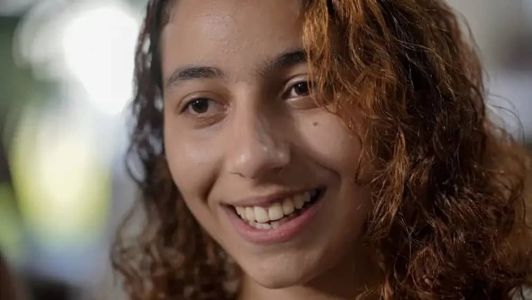 A jovem Shadd Albanna, de 18 anos, foi uma das 32 pessoas repatriadas da Faixa de Gaza