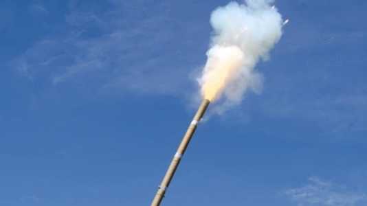 A lei proíbe a comercialização e manuseio de fogos de artifício com estampido alto