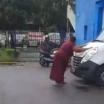 Jovem de 25 anos morre em porta de hospital por falta de maca para pessoas obesas