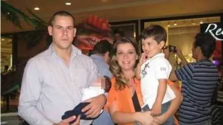 A mãe e o ex-padrasto de Joaquim são interrogados dez anos depois da sua morte.