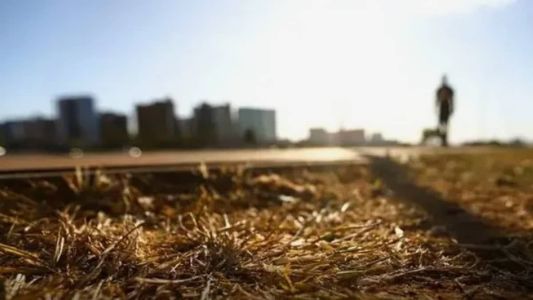 A massa de ar seco deixa os índices de umidade relativa do ar em torno de 30%