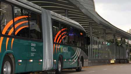 A medida é válida para ônibus metropolitano e intermunicipais gerenciados pelo estado