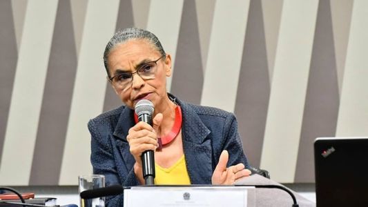 A ministra do Meio Ambiente e Mudança do Clima, Marina Silva, participou de debate na Comissão de Infraestrutura do Senado
