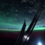 Astronauta faz lindo registro de aurora boreal direto do espaço; confira