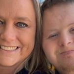 Mãe oferece dinheiro para encontrar amigos para filho com síndrome de Down e comove redes sociais