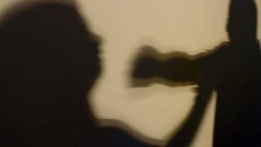 A mulher desmaiou de tanto apanhar