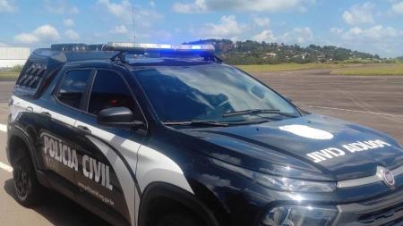 A mulher foi indiciada por estupro de vulnerável