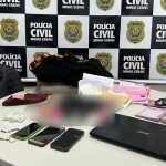 Mulher é presa em BH suspeita de se passar por homem para manter relações sexuais