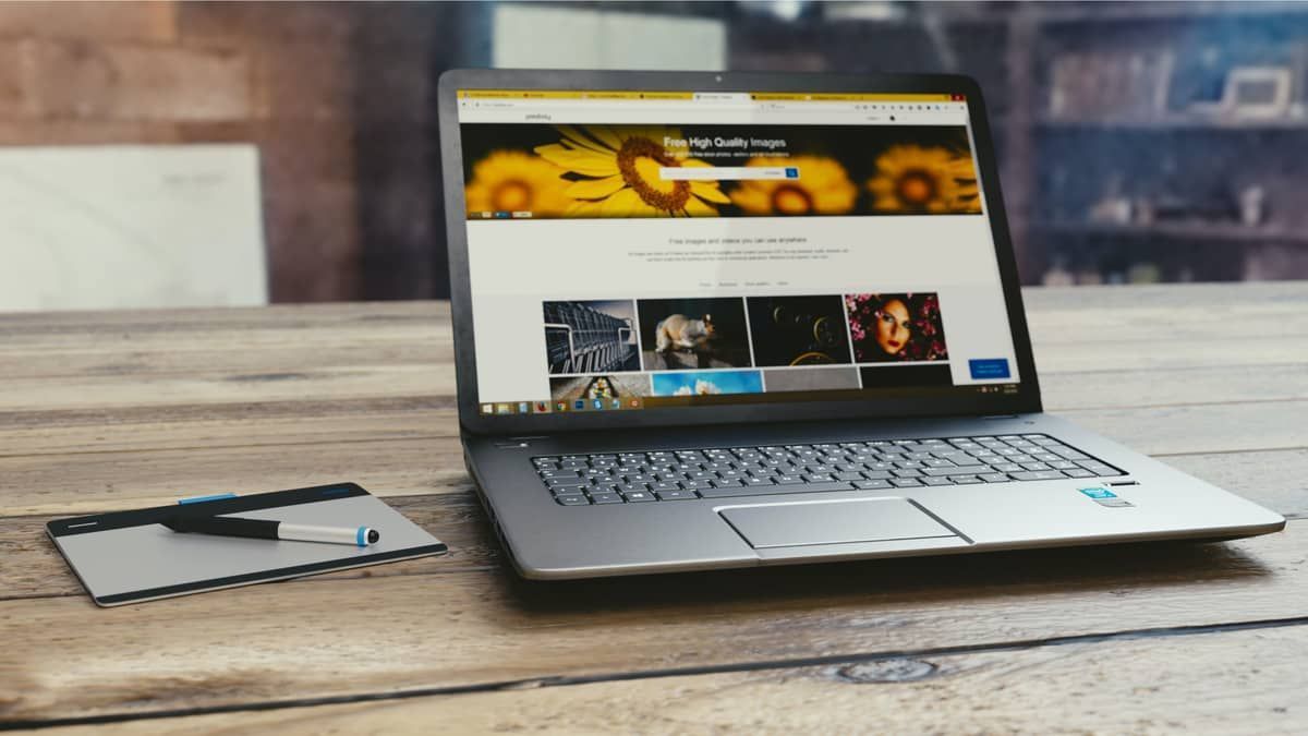 Justiça condena empresa por tirar site de empresária do ar indevidamente