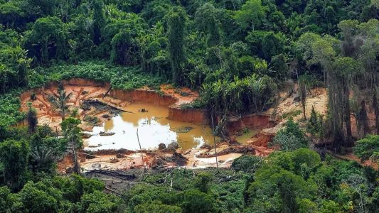A onda de violência chegou a levar uma comitiva do governo federal, no início da semana, para Roraima.