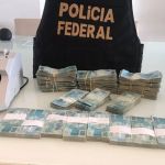 Polícia encontra R$ 270 mil na casa de homem suspeito de vender sentença a traficantes
