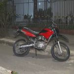 Homem morre e mulher fica ferida em acidente com moto em BH