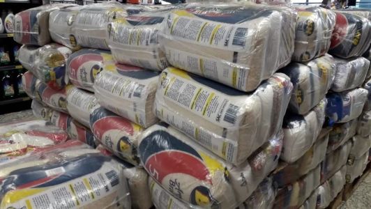 A pesquisa feita pelo Dieese leva em consideração os preços da cesta básica