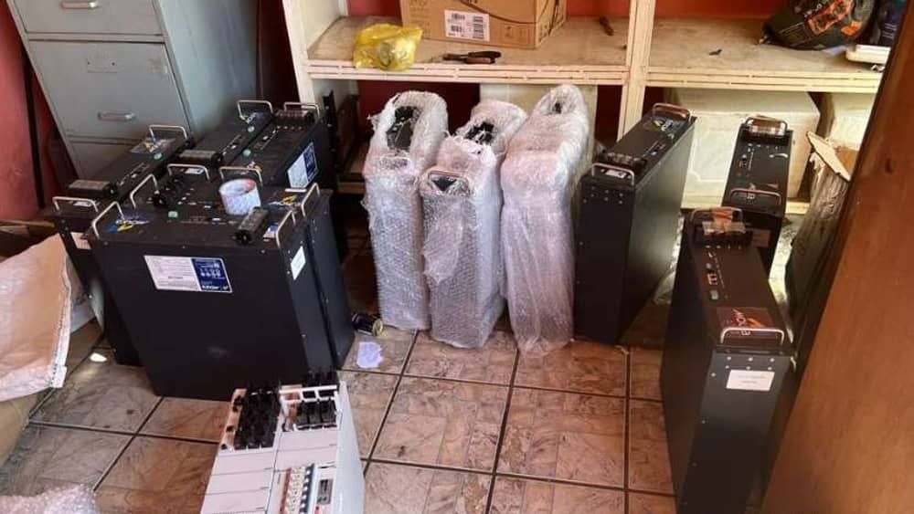 Homem é preso suspeito de furtar R$ 500 mil em equipamentos de internet em BH