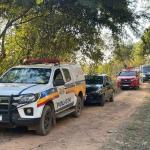 Com apenas uma mão e pé para fora, corpo com marcas de tiro é encontrado enterrado em matagal na Grande BH