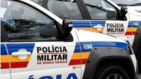 A Polícia Militar foi acionada por vizinhos que ouviram a briga do casal