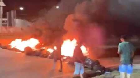 A Polícia Militar Rodoviária, o Corpo de Bombeiros e equipes da Via 040 foram acionadas para o local