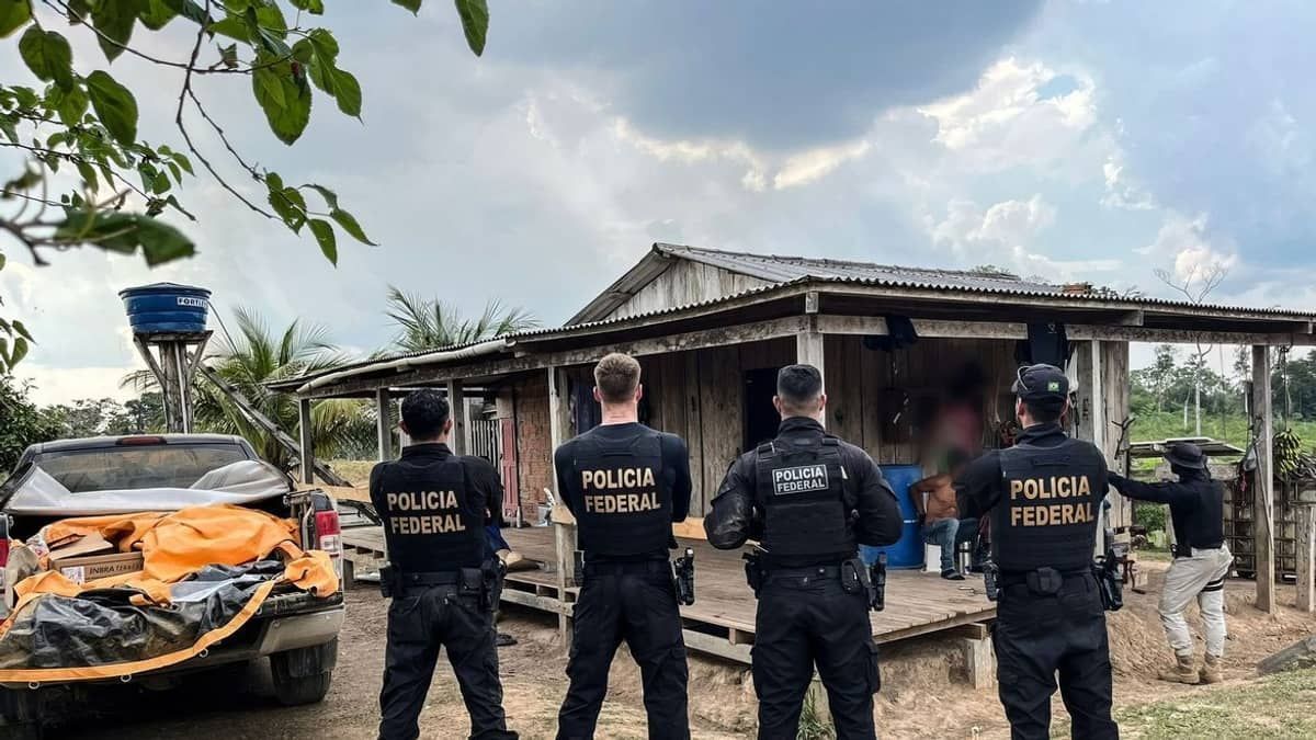 Polícia Federal resgata oito trabalhadores em condições análogas à escravidão nos estados de Rondônia e no Acre