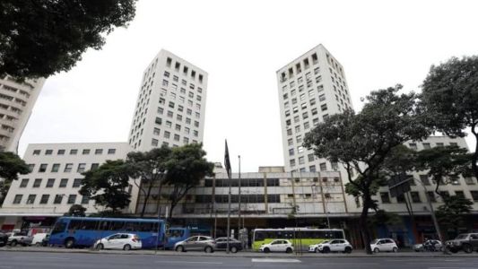 A Praça da Independência será restituída no local