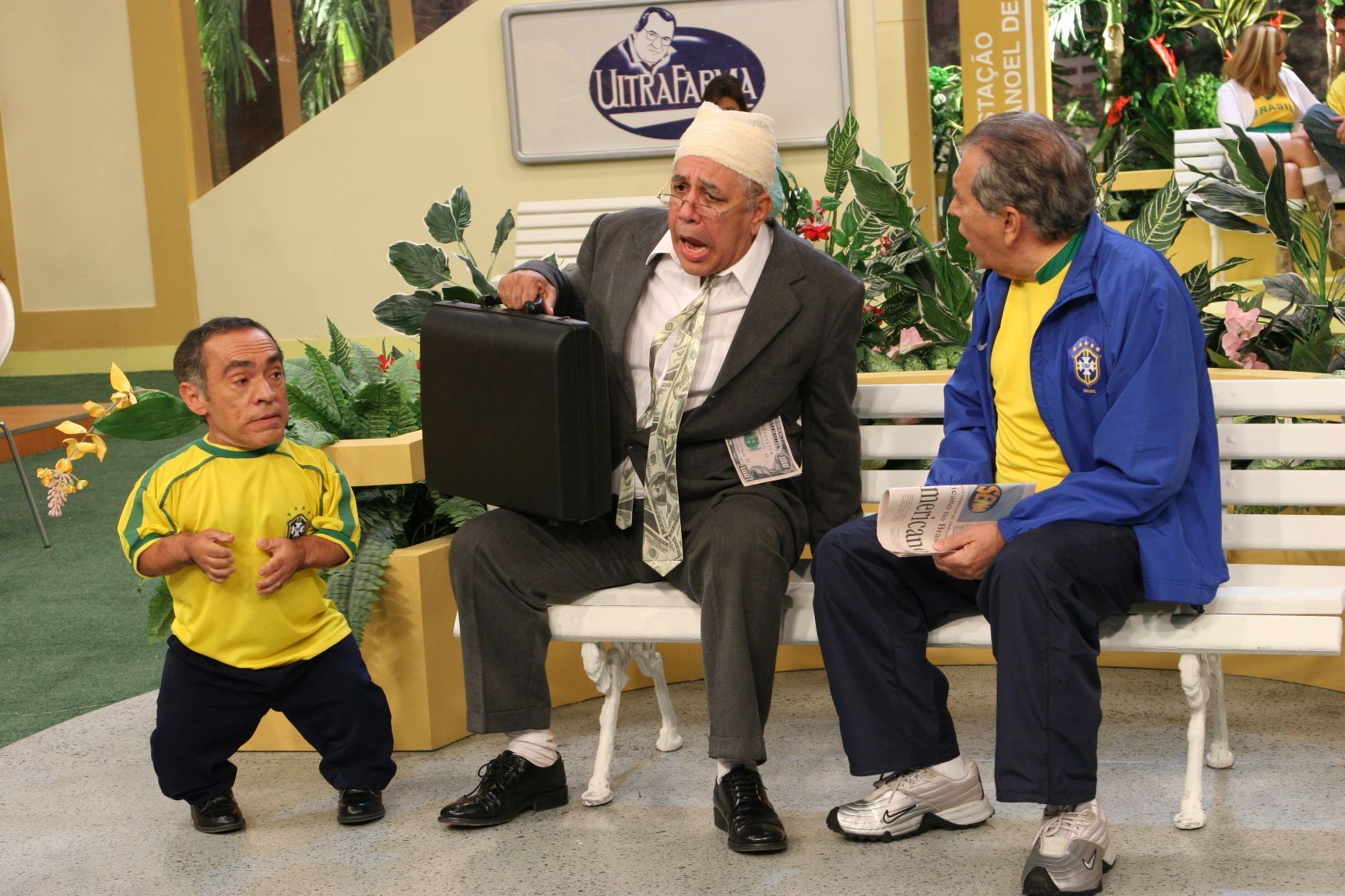 Morre Joaquim Lopes Salgado, humorista do SBT, aos 74 anos