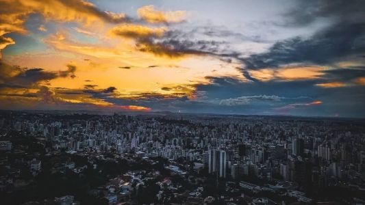 A previsão do tempo para Belo Horizonte nesta quarta-feira (3) será de céu claro a parcialmente nublado