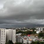 Belo Horizonte tem novo alerta de chuva de até 40 mm até esta terça (10)