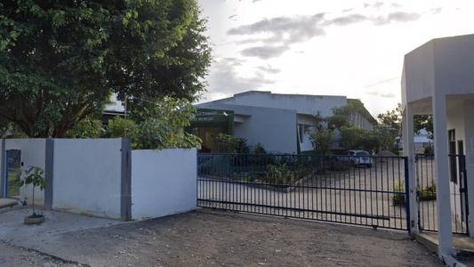 A sala fica fechada e apenas funcionários e professores têm acesso