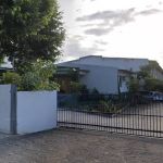 Homem é preso com arma dentro de escola em Governador Valadares (MG)