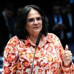 Damares prega união da direita nas eleições de 2024: 'não podemos nos dividir'