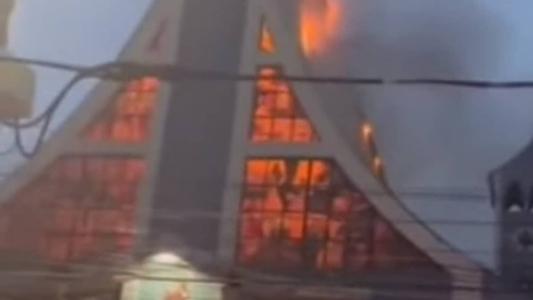 A simpática construção inspirada na arquitetura alemã ficou parcialmente destruída