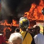 Ônibus pega fogo em Contagem; polícia desconfia de incêndio criminoso