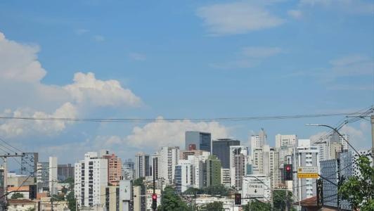A tendência para os últimos dias de novembro e primeiros de dezembro é de aumento na ocorrência das pancadas de chuva e trovoadas isolada