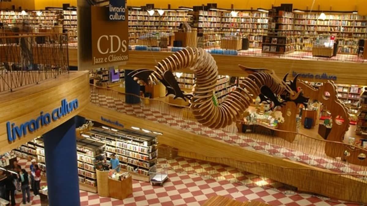 Livraria Cultura reabre loja no Conjunto Nacional, na Avenida Paulista, após suspensão do pedido de falência