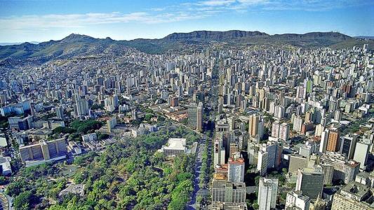 A umidade relativa do ar fica em torno de 40% no período da tarde