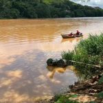 Bombeiros encontram corpo de adolescente que se afogou no Rio Santo Antônio