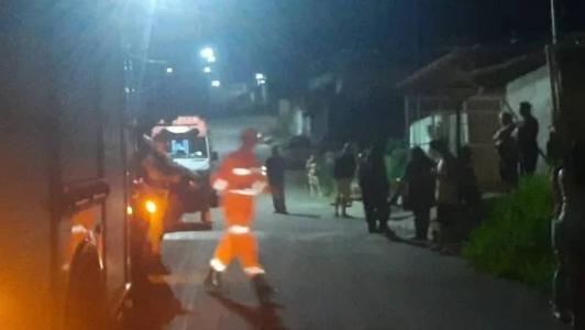A vítima foi encontrada embaixo da van com politraumatismo