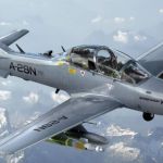 Embraer firma acordo para fabricar avião Super Tucano em Portugal