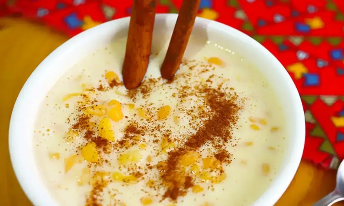 Canjica cremosa: receita rápida para aquecer a alma