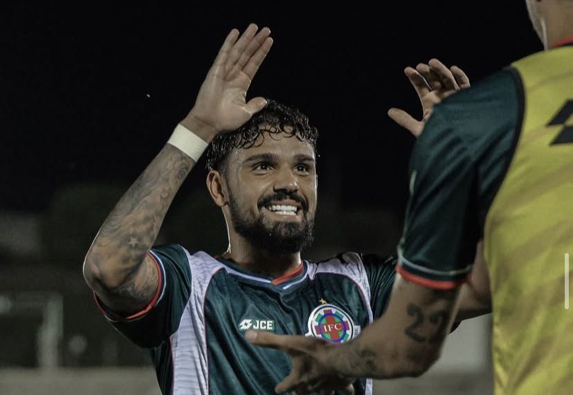 Tavares permanece no Ipatinga para o restante do Módulo II do Campeonato Mineiro