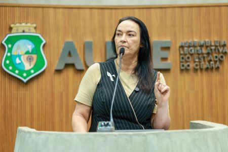 Dra. Silvana (PL), é deputada estadual pelo Ceará.