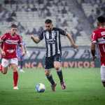 Volante do Ceará pede apoio a Mancini após eliminação na Copa do Brasil