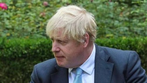 Boris Johnson e Carrie Symonds anunciaram o noivado em fevereiro de 2020