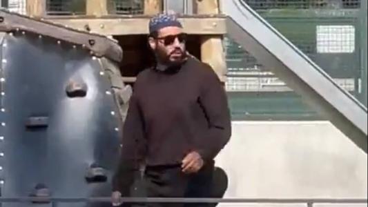 Homem tentou fugir do parque após o ataque e agrediu um idoso antes de ser detido pela polícia