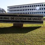 EXCLUSIVO: TCU identifica 128 presentes incorporados indevidamente ao acervo privado de Bolsonaro