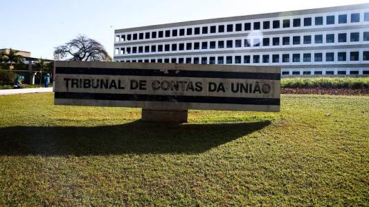 De acordo com os auditores do TCU, 111 presentes não se encaixam no perfil de “itens personalíssimos” e outros 17  têm valor comercial muito elevado