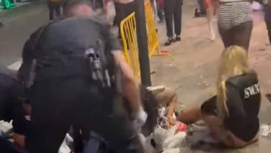 A troca de tiros deixou ao menos dois mortos e 19 feridos